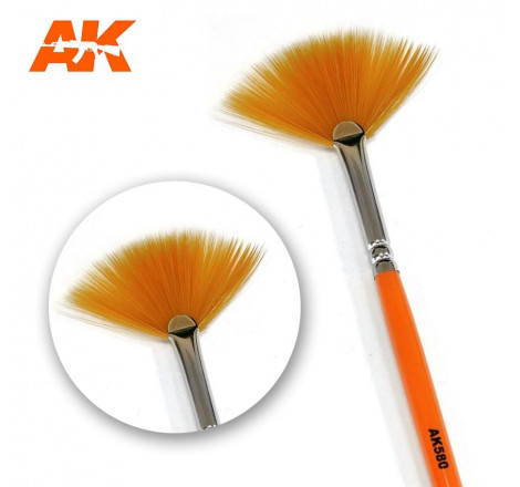 Pinceau AK brosse éventail pour vieillissement référence AK580