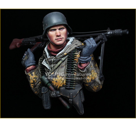 Buste Young Miniatures German Machine Gunner, Front Est WW 1:10 référence YM1882