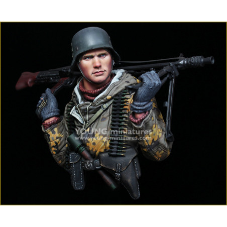 Buste Young Miniatures German Machine Gunner, Front Est WW 1:10 référence YM1882