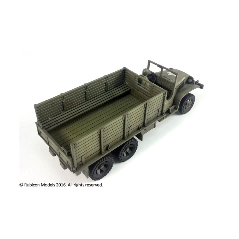 Maquette Tamiya camion US Type 353 6x6 de 2.5 tonnes avec figurine