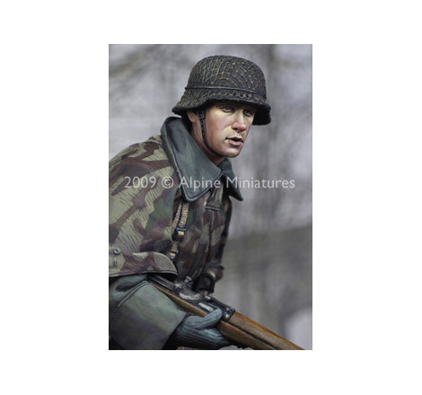 Alpine Miniatures -  A young Grenadier 1:16 référence 16011