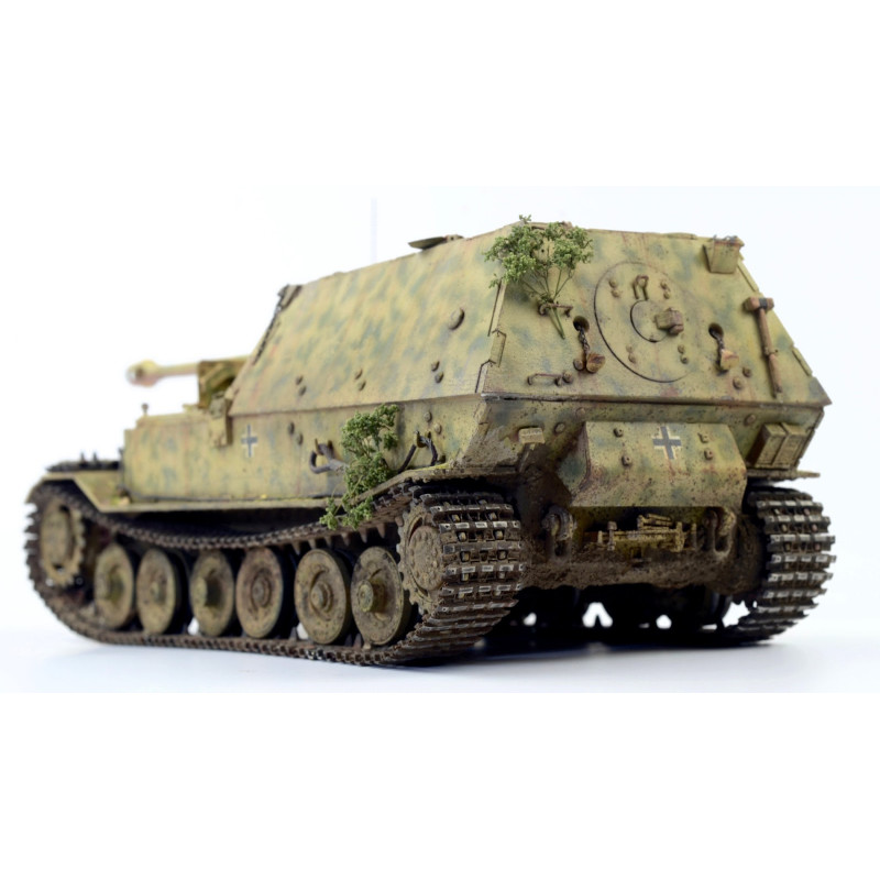 Amusing Hobby maquette Ferdinand Jagdpanzer + 16t Strabokran (2en1) 1:35 -  35A030