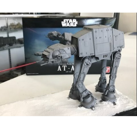 Revell Bandai® Star Wars AT-AT 1:144 référence 0214476