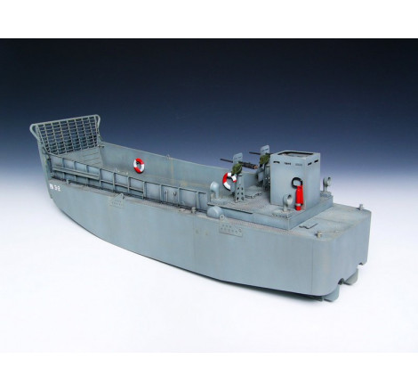 Trumpeter® maquette militaire Landing craft US Navy LCM (3) 1:35 référence 00347.