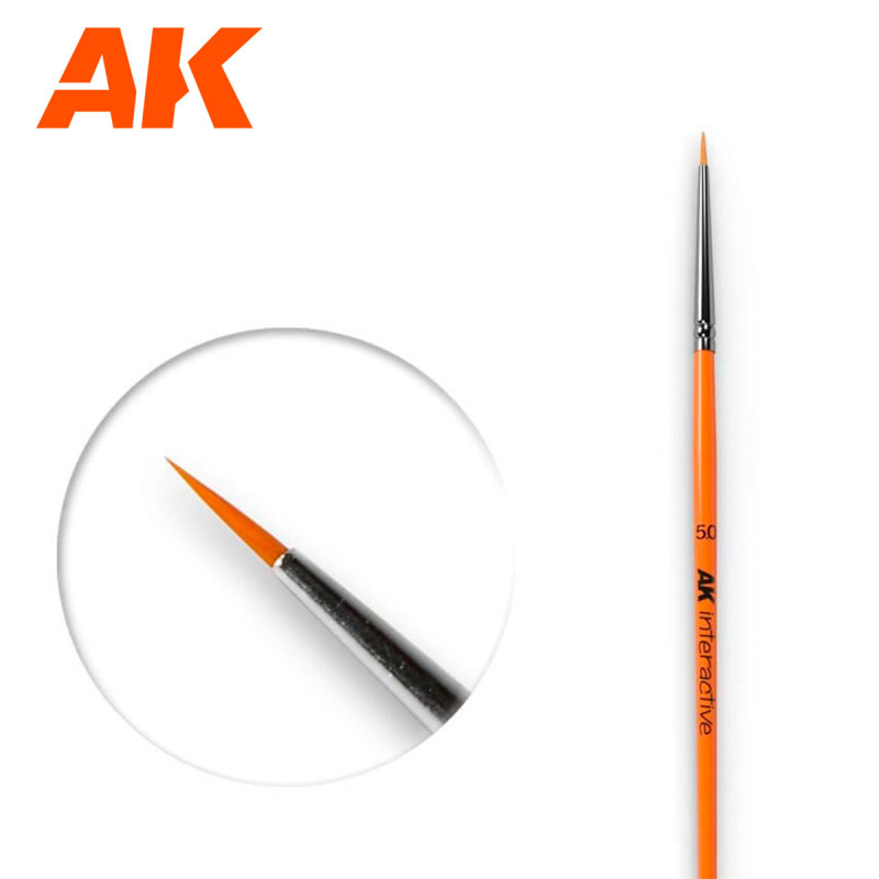 AK® Pinceau synthétique rond taille 5/0 référence AK600