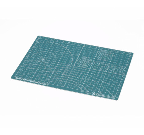 Tamiya® Tapis de coupe A4 vert mat 74118