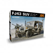 AK® Maquette véhicule FJ43 SUV IDF & LAF 1:35