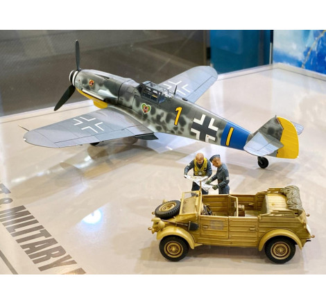 Tamiya® Maquette avion Messerschmitt  Bf109 G-6 & Kübelwagen 1:48 référence 25204