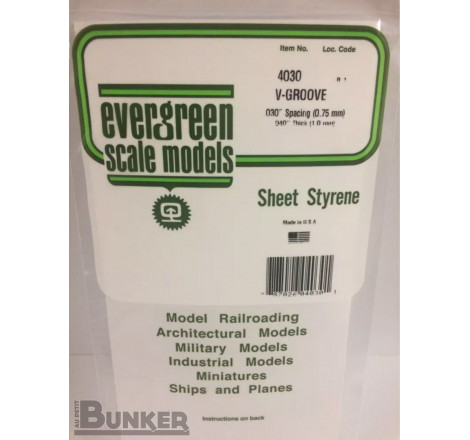 Evergreen® Profilé plastique n°4030 plaque rainurée en V 1.0 x 0.75 x 150 x 300 mm