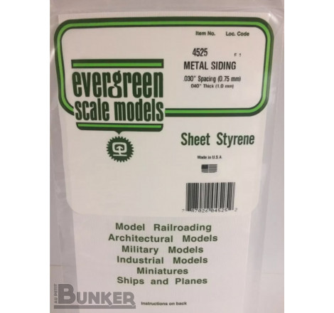 Evergreen® Profilé plastique n°4525 plaque type métal ondulé 1.0 x 0.75 x 152 x 304 mm
