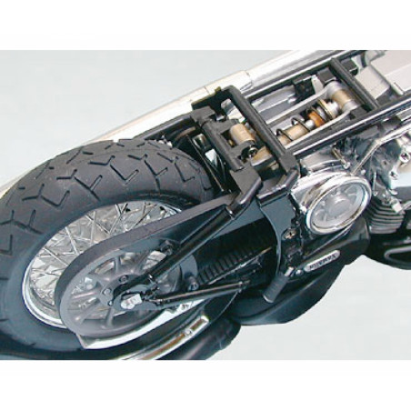 Maquette Tamiya Moto Yamaha XV1600 Road Star 1/12 vue arrière