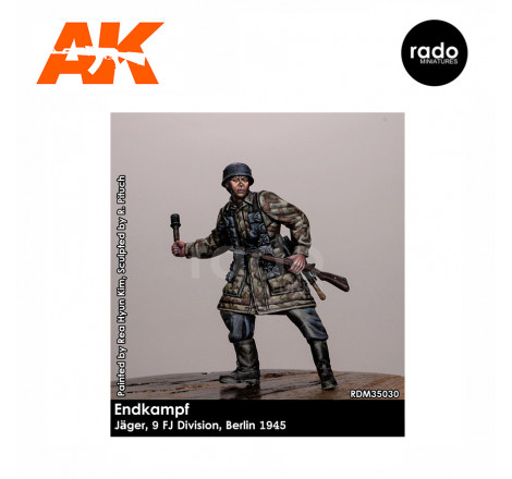 Figurine militaire Edkampf soldat allemand Jäger, 9 FJ Division Berline 1945 1:35