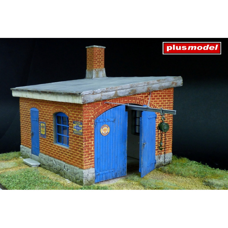 Plusmodel® Garage en briques 1:35