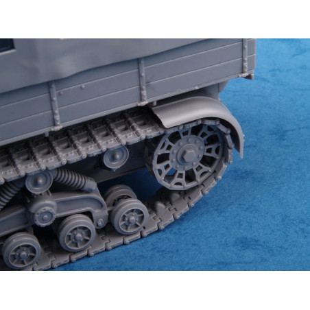 Trumpeter® Maquette Russian Voroshilovets Tractor 1:35 référence 01573.