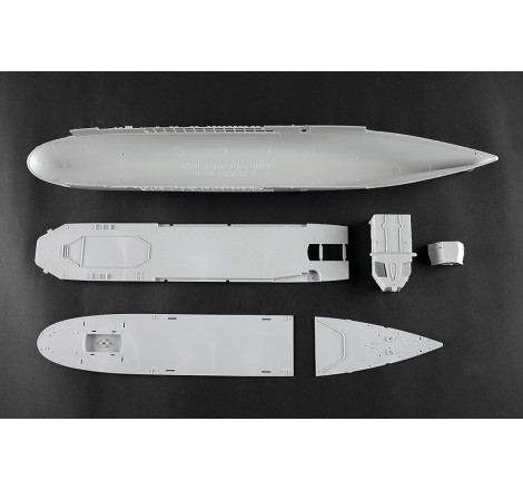 Trumpeter® Maquette militaire bateau Jeanne d'arc porte-hélicoptères Français (2008) 1:350 référence 05635.