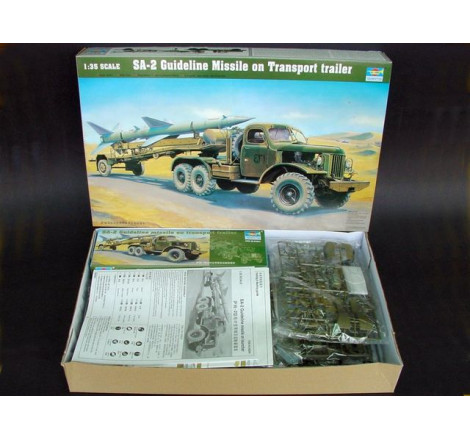 Trumpeter® Maquette militaire camion transport avec remorque SAM-2 1:35 référence 00204.