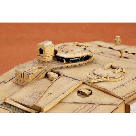 Trumpeter® Maquette militaire char Britannique Challenger II MBT (Op.Telic) Iraq 2003 1:35 référence 00323.