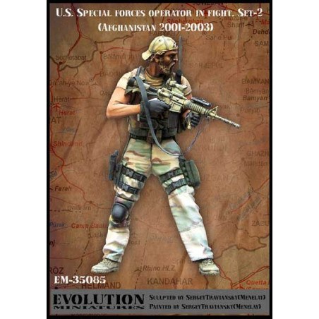 Figurine Evolution Miniatures US Special Forces Operator in Fight (afghanistan 2001-2003) 1/35