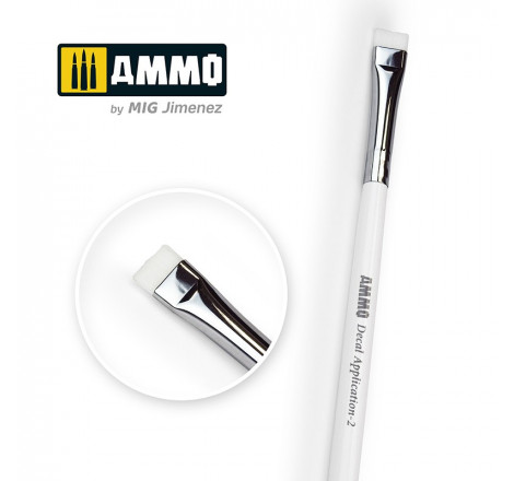 Pinceau applicateur décalque Ammo Mig-8707 (step2)
