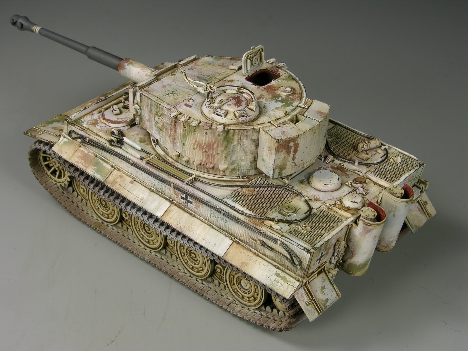 winter camo tigre 1/48